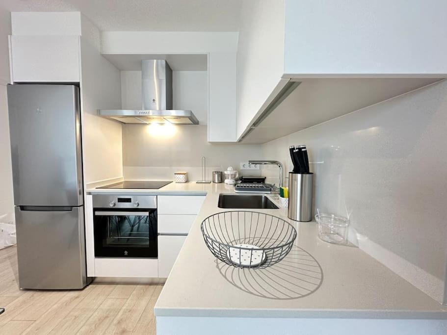 New, Port, Free Parking Ybh4A Apartment Vigo Luaran gambar